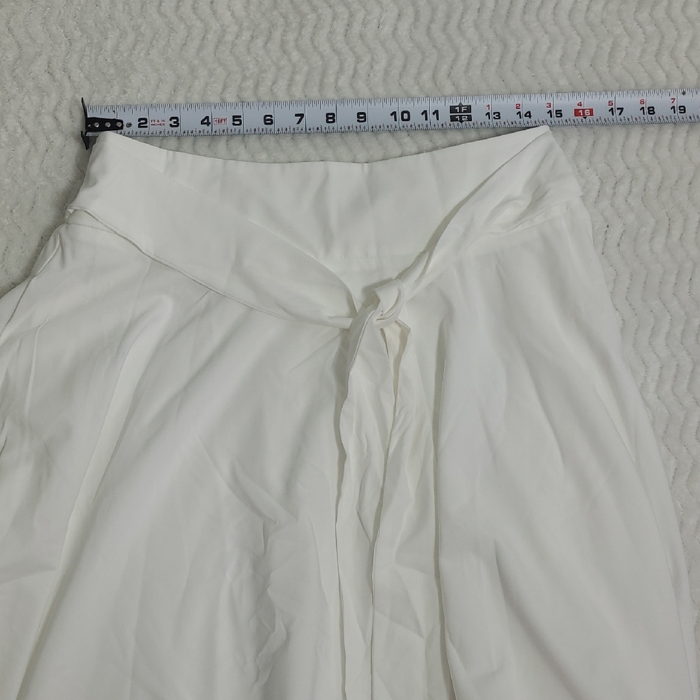 Belle Poque Woman's NWT Elegant White A-Line Pockets Skater Skirt Size Large - Picture 3 of 9